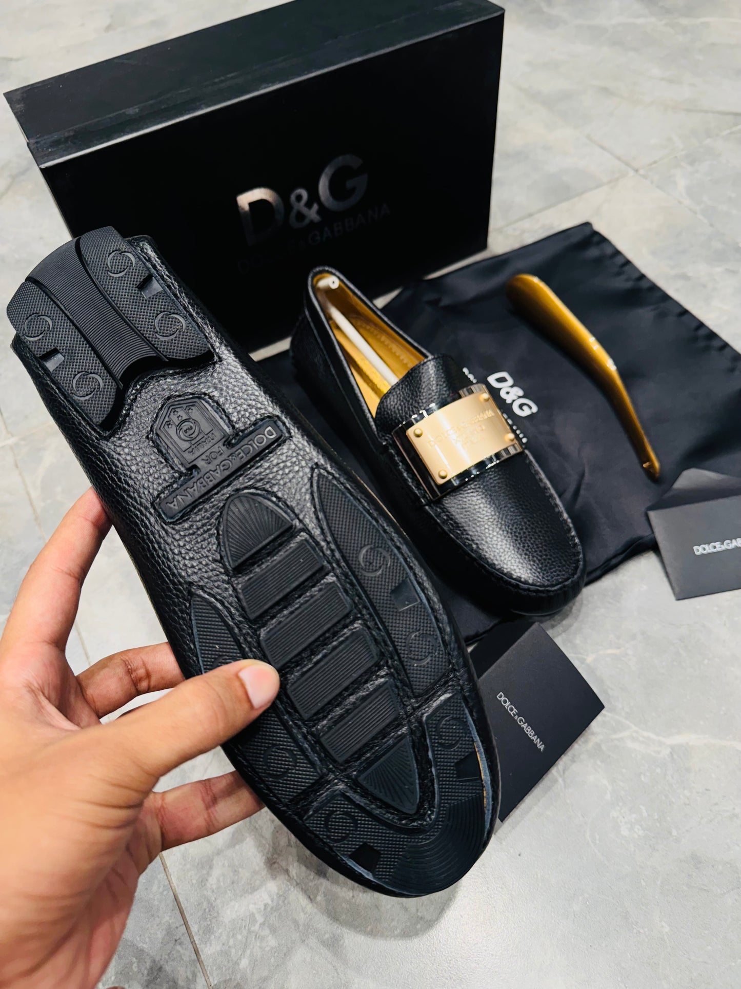 D&G SHOES