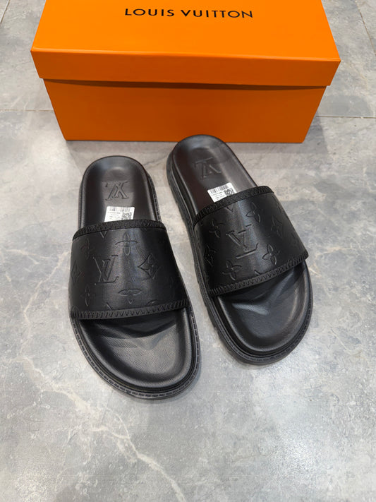 LV HIGH GRADE SLIPPER