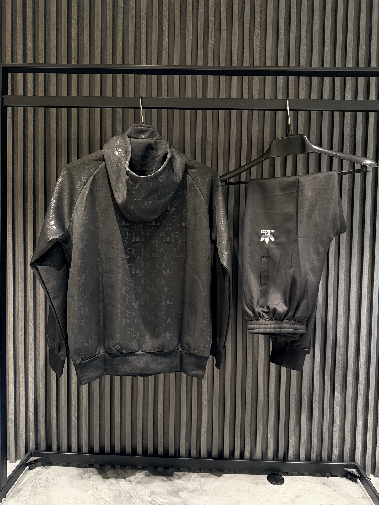 ADIDAS TRACKSUIT