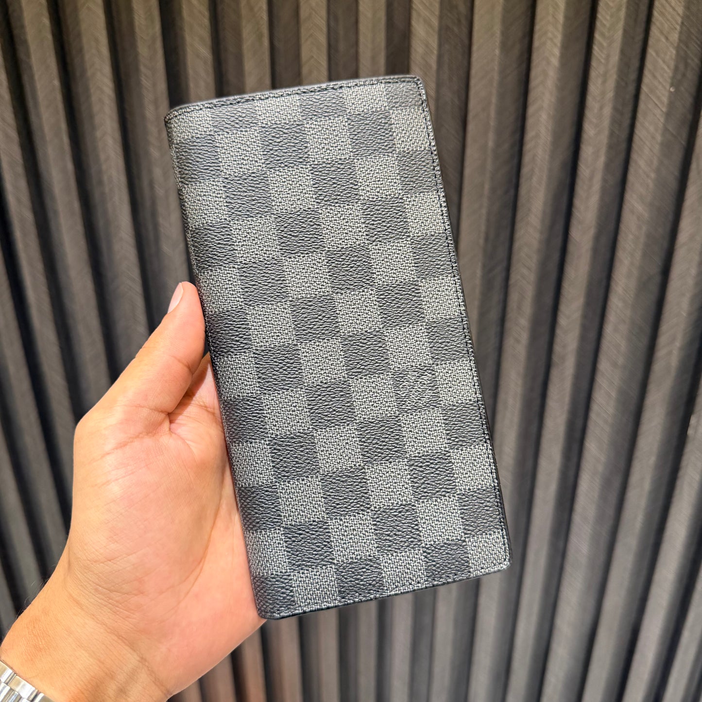 LV LONG WALLET