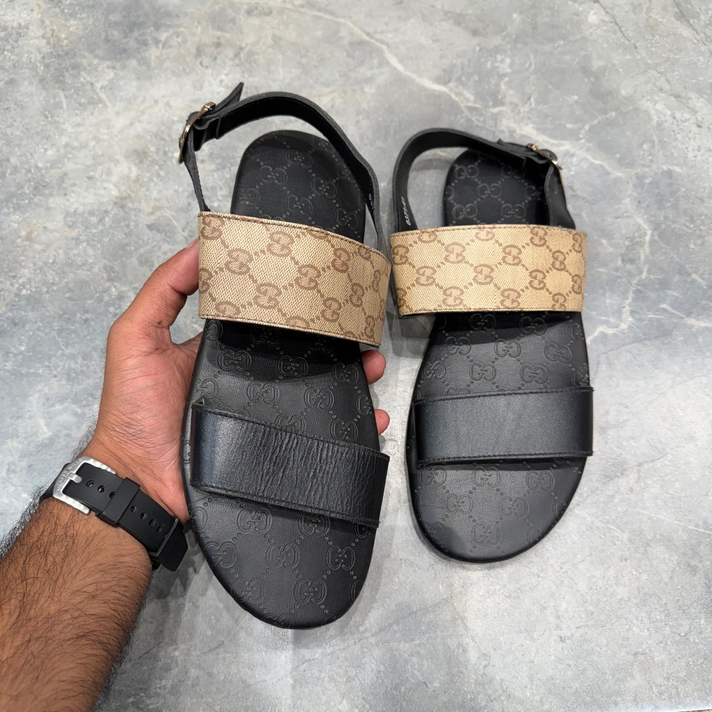 GUCCI SLIPPER