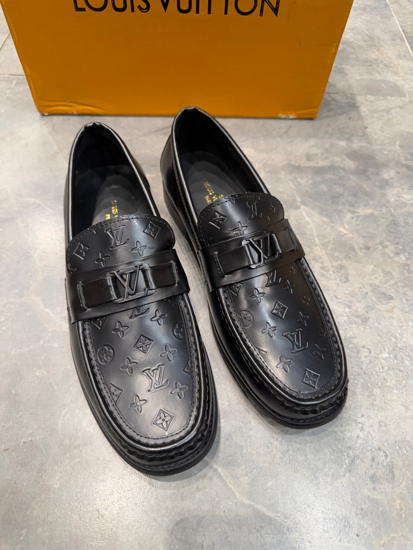LV HIGH GRADE SHOES