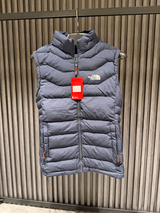NORTH FACE SLEEVLESS JACKET