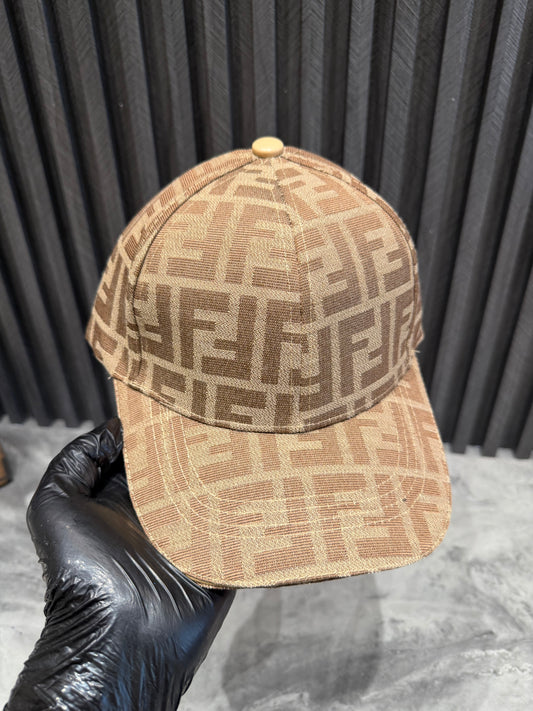 FENDI CAP