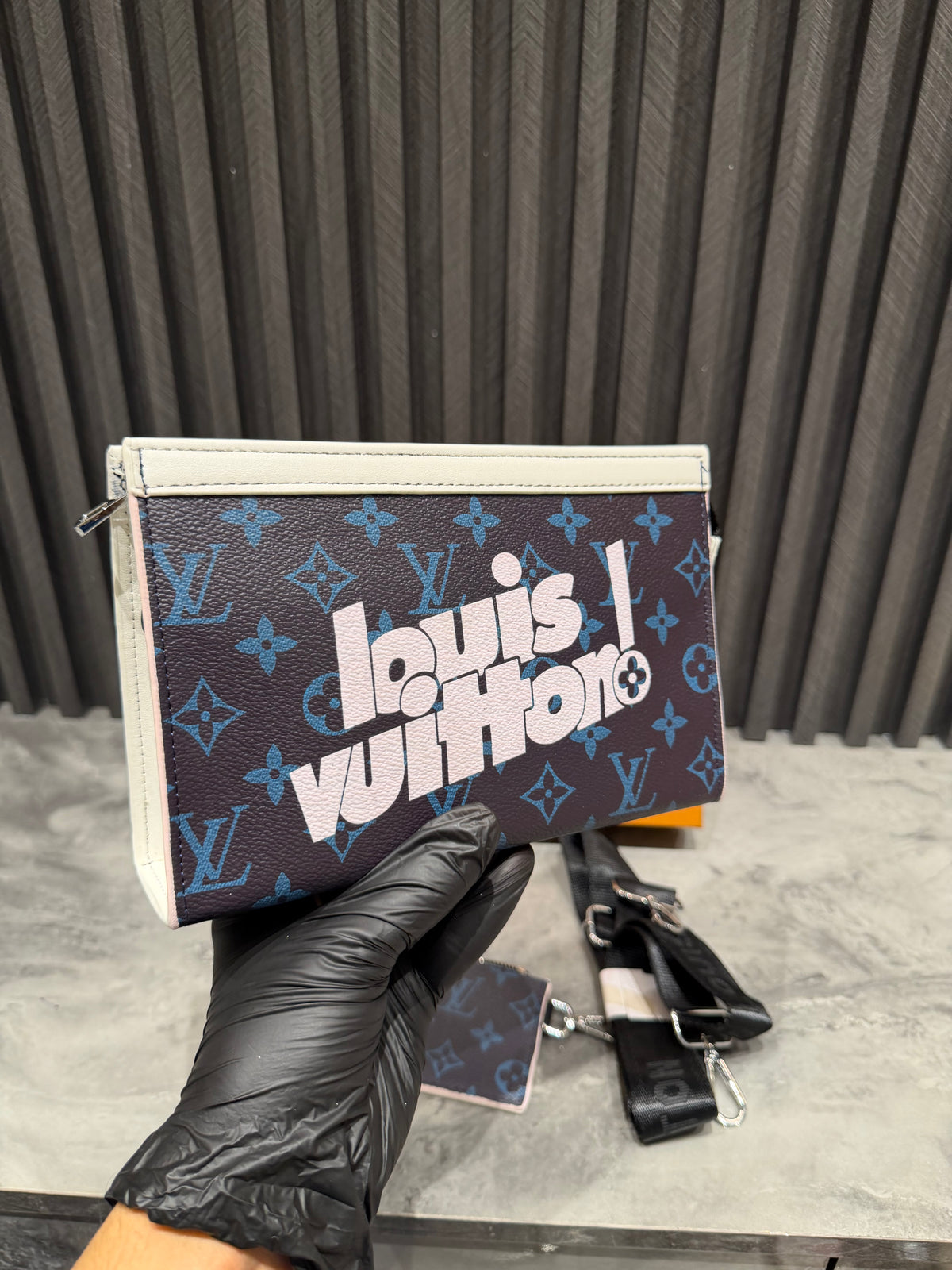 LV BAG