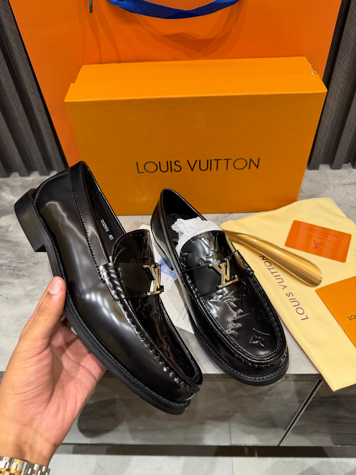LV HIGH GRADE SHOES