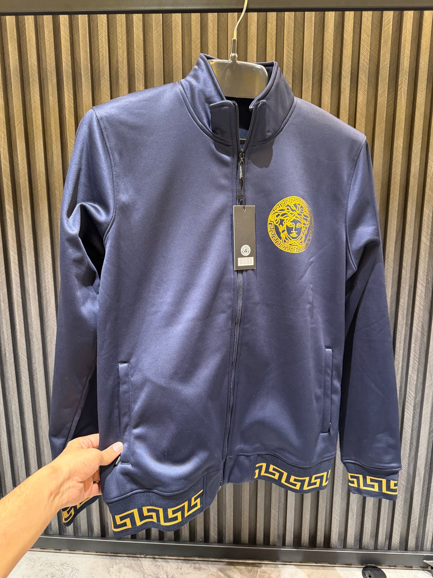 VERSACE UPPER