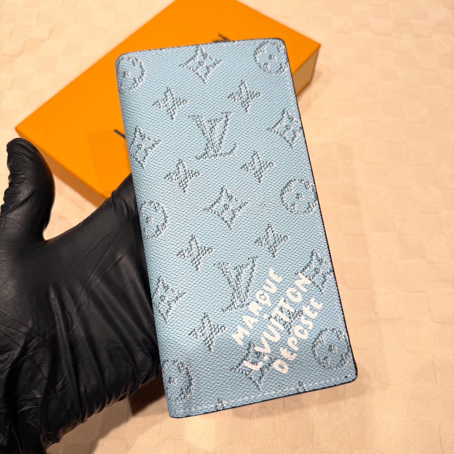 LV WALLET HIGH