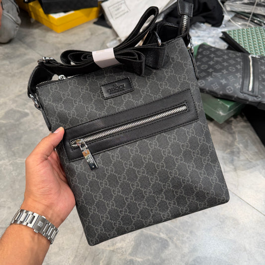 GUCCI CROSS BODY BAG