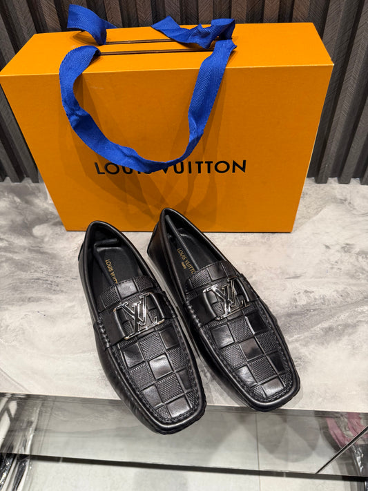 LV SHOES