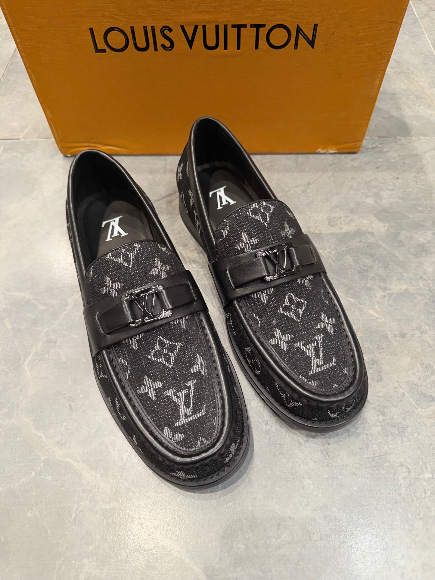 LV HIGH GRADE SHOES