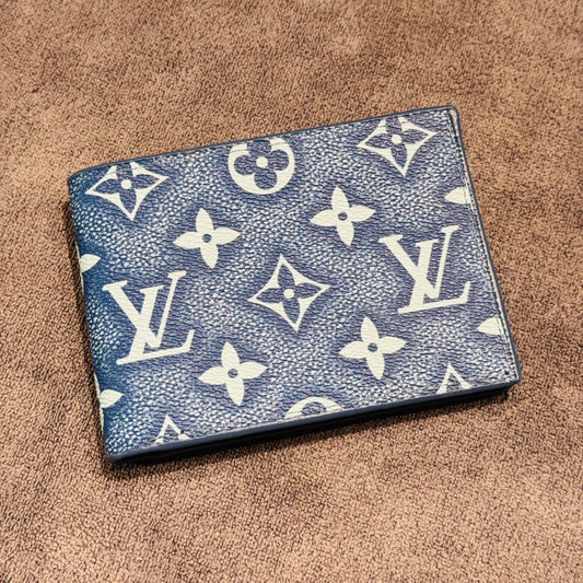 LV WALLET