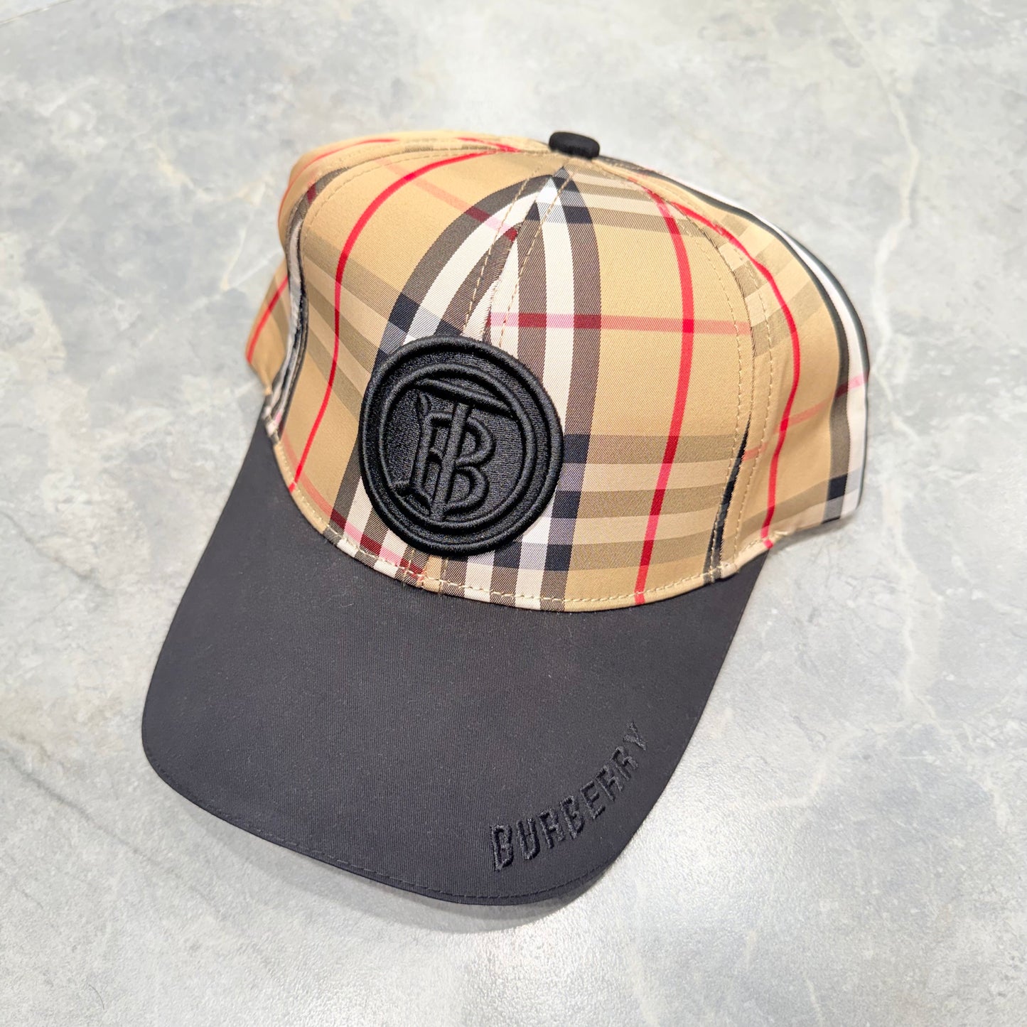 BURBERRY CAP