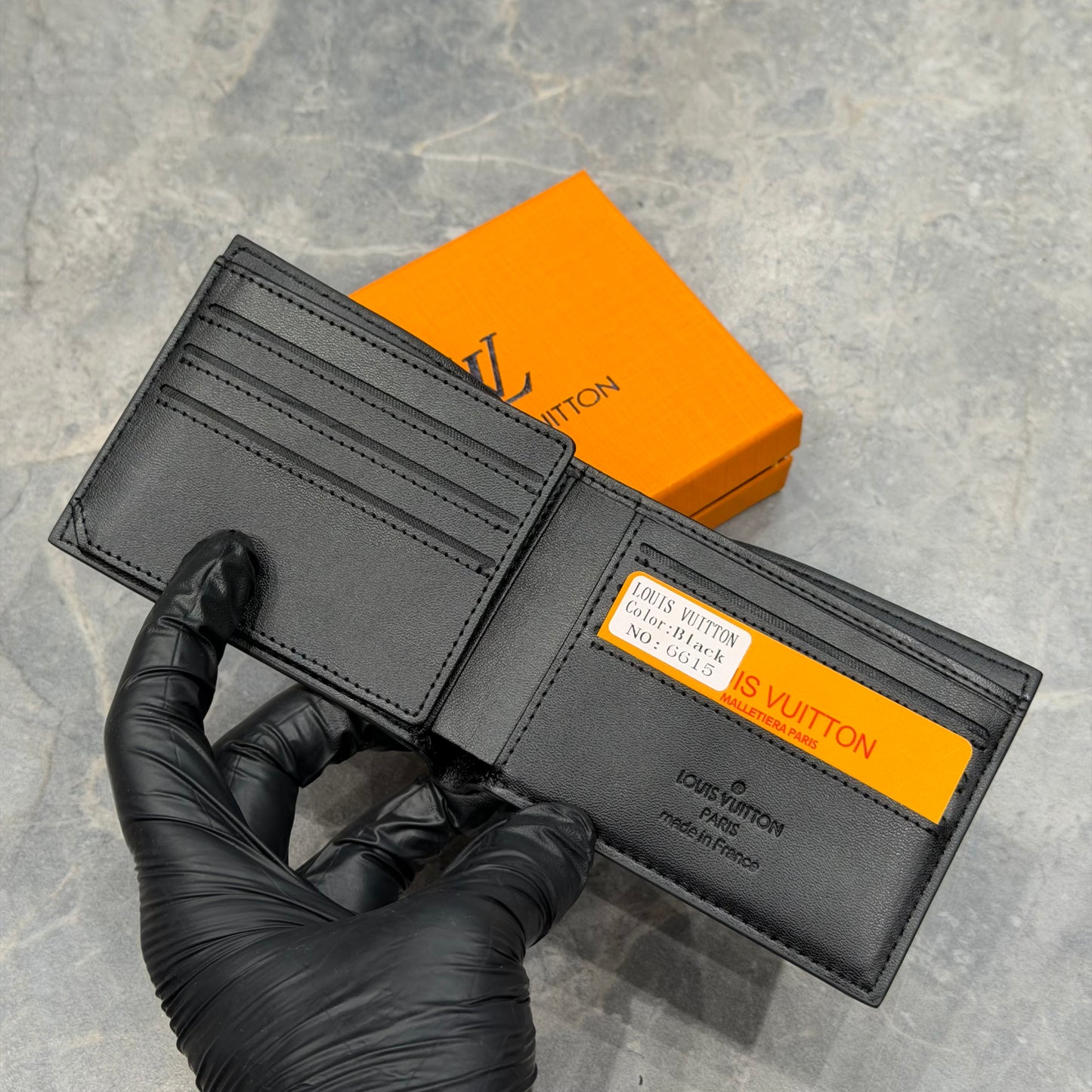 LV WALLET