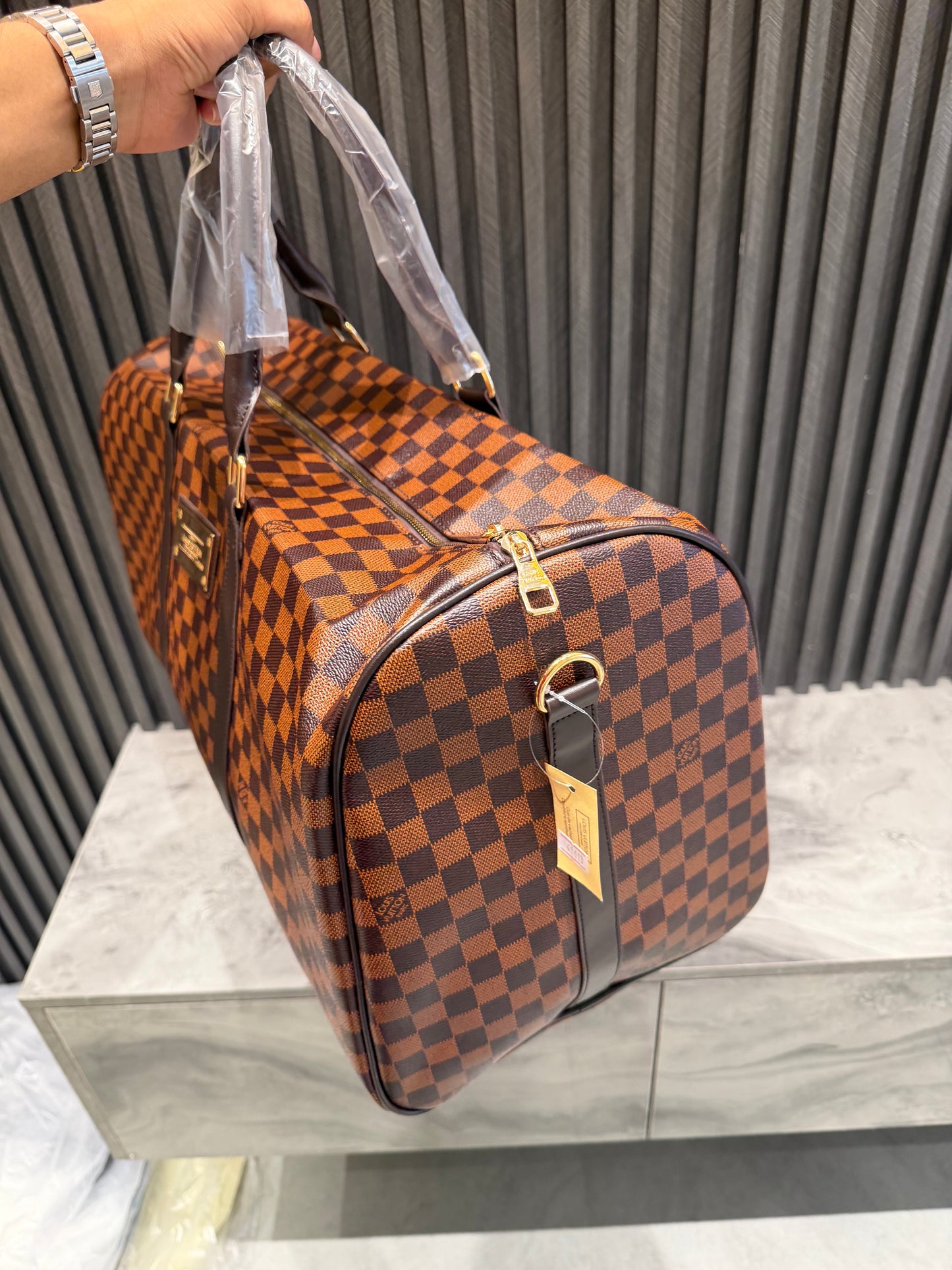 LV LUGGAGE BAG