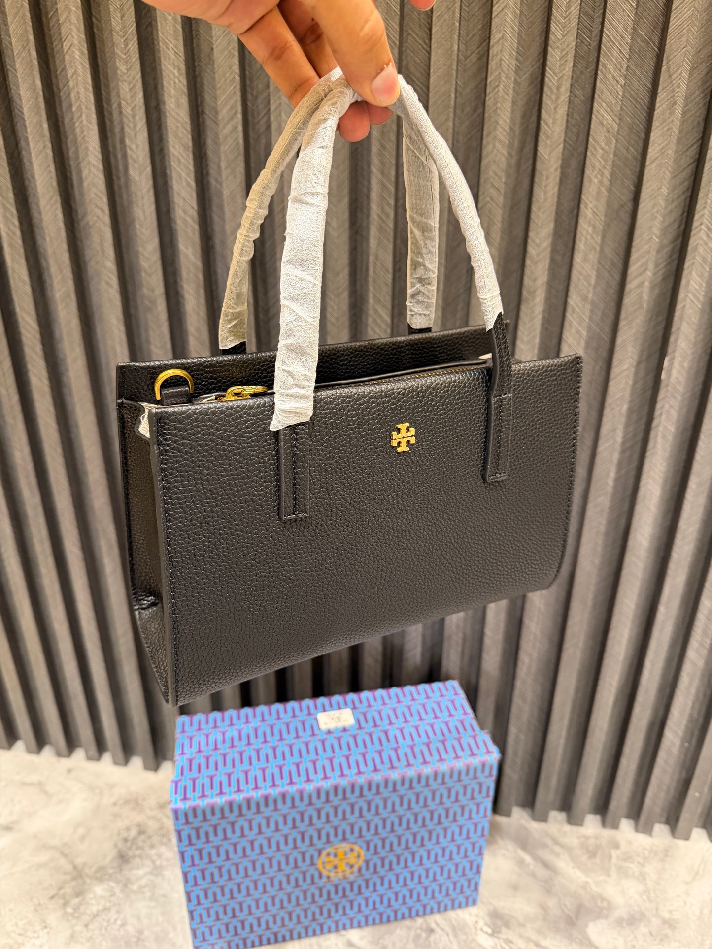 TORY LADIES BAG HIGH GRADE