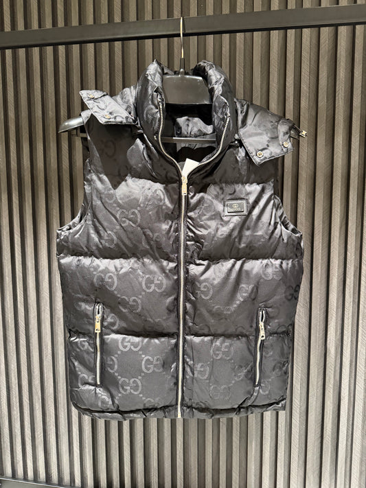 GUCCI SLEEVLESS JACKET