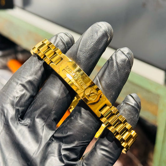 LV BRACELET